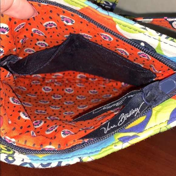 Vera Bradley mini  crossbody - Picture 3 of 3